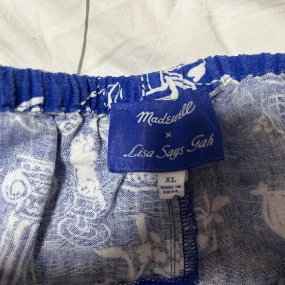 Madewell x Lisa Says Gah Blue and White Patterned Shorts - Picture 2 of 6